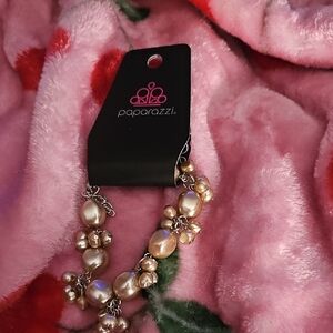 Paparazzi Gold and Cream Pearl Necklace